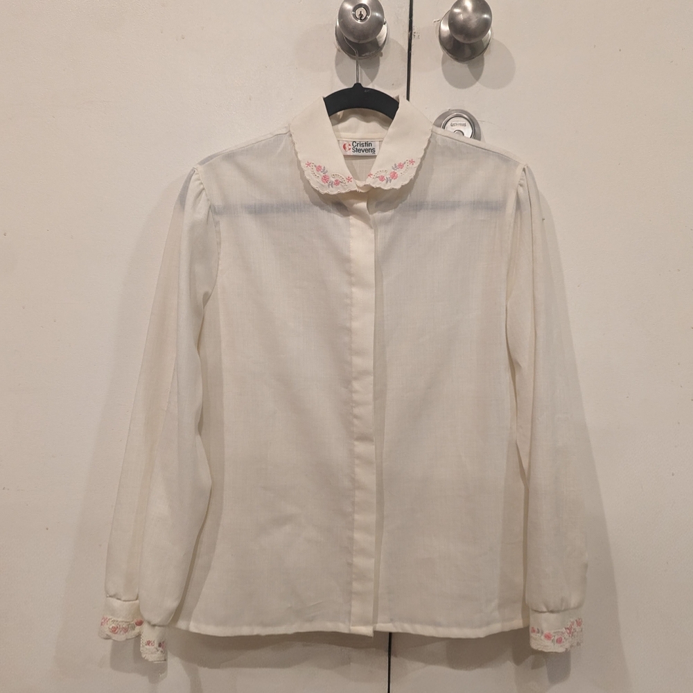 Vintage White Blouse with Pink Embroidery
